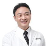Dr. Chang Young Woo