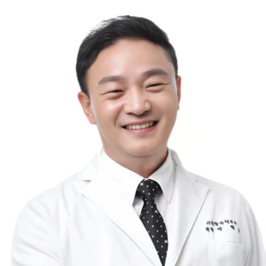 Dr. Chang Young Woo
